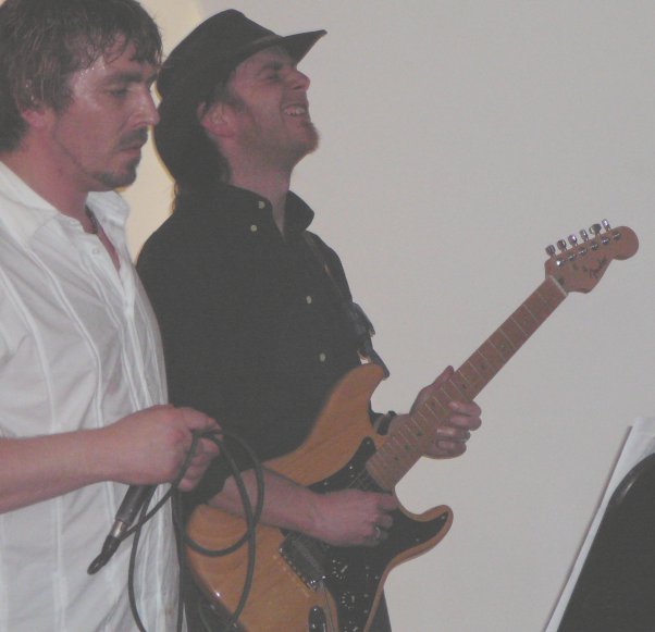 davebrons city lights gig